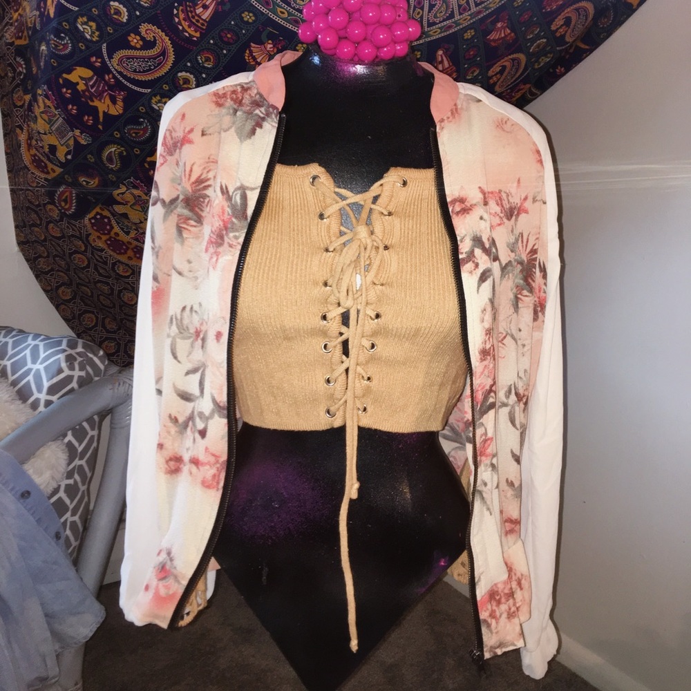 Cheap deal 🌺Light Jacket